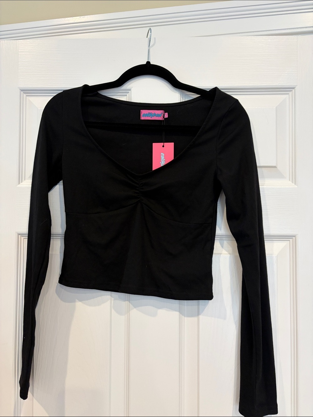 Edikted Black Long-Sleeve V-Neck Twist Front Top